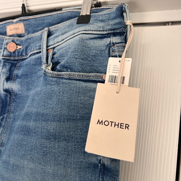 NWT Mother Jeans Size 34 Mid Rise Dazzler Ankle Fray Riding The Cliffside - Picture 4 of 5